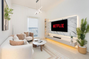 Concorde Tower - Stylish 1BR with City Views